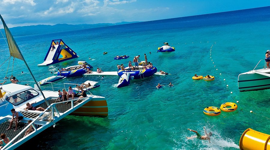Margaritaville Negril chairs